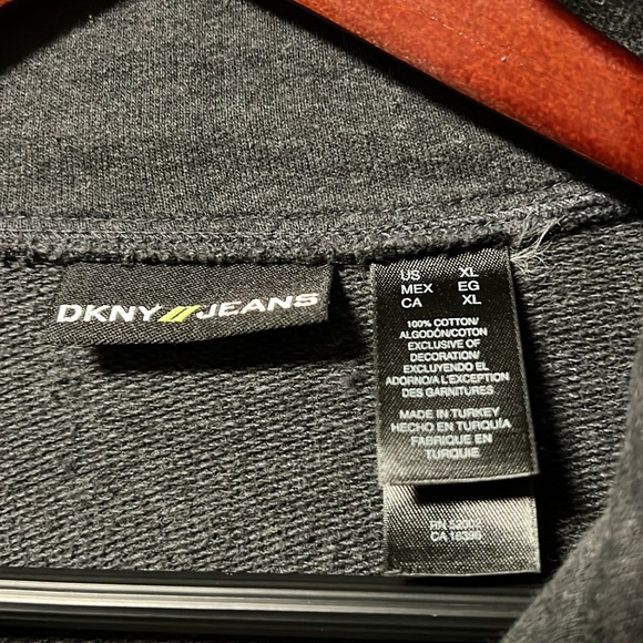Super Cool DKNY Styled loosely stitched Zip Up Fleece Sweatshirt Pullover! - Picture 2 of 6